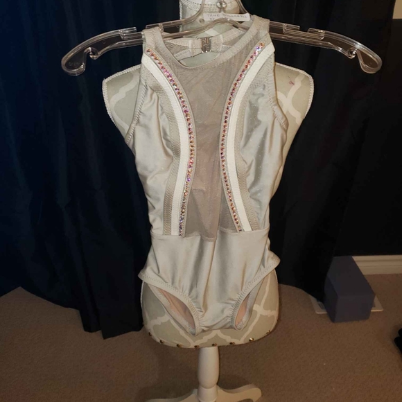 Sailor dance costume - Picture 13 of 16